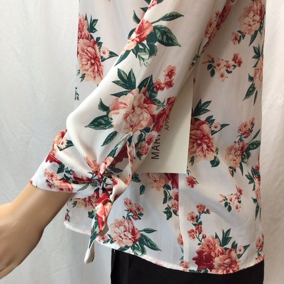 Riley & James Pink Floral Tie Sleeve V-Neck Blouse - Picture 3 of 8